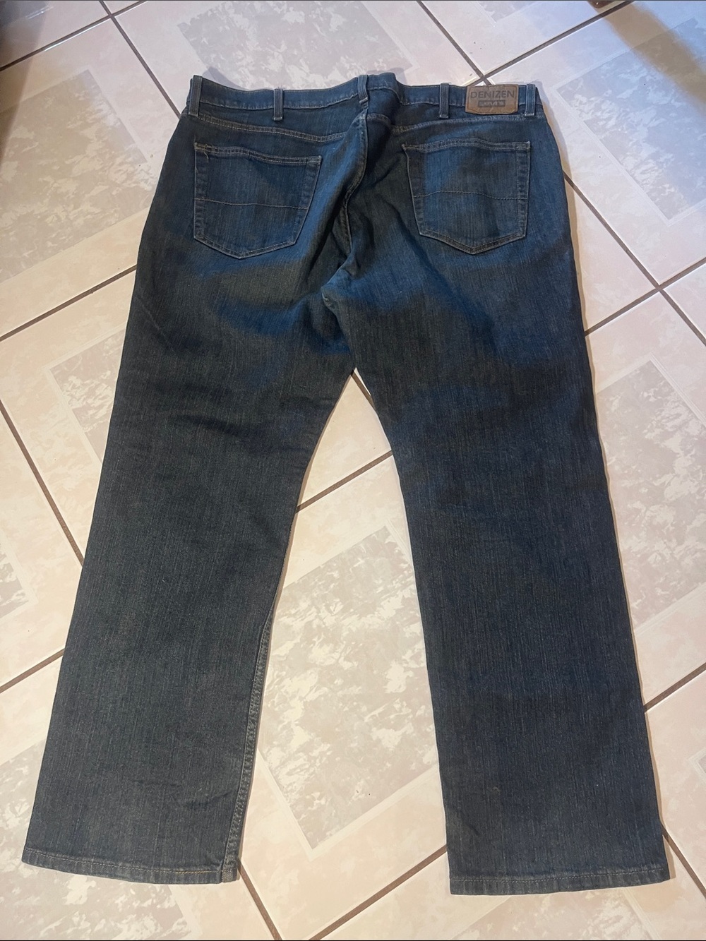 Denizen from Levi's Men’s Straight Jeans in Dark Blue Indigo - Picture 4 of 8